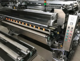 Wytrzymała, pozioma maszyna do prania i suszenia izolowanego szkła o średnicy 1600 mm