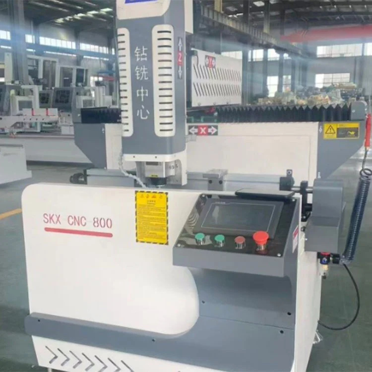 Centrum obróbcze CNC 800mm do przemysłowych profili aluminiowych